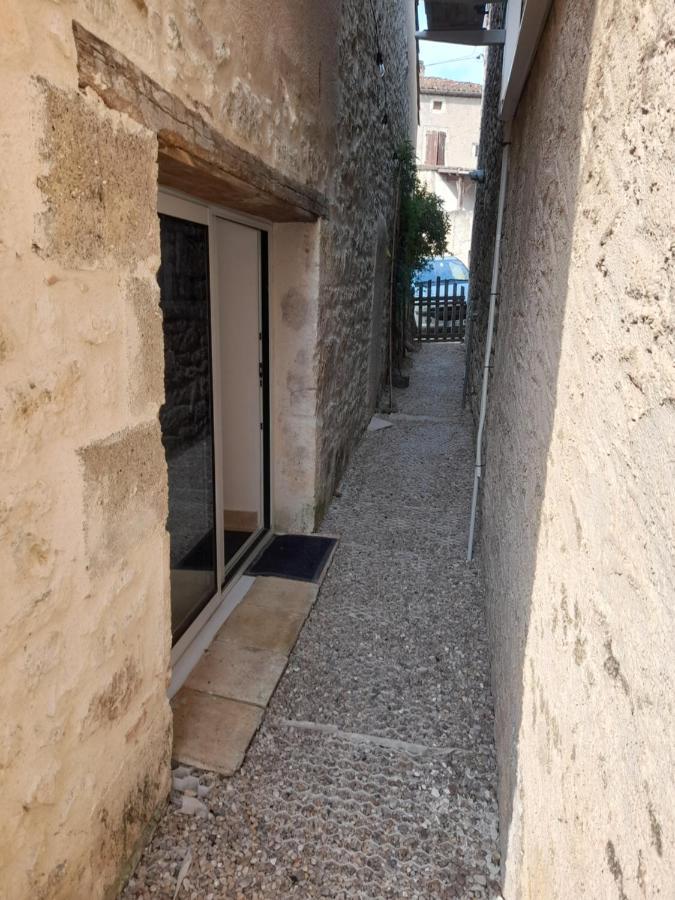 Gite De La Tour Montcuq Dış mekan fotoğraf